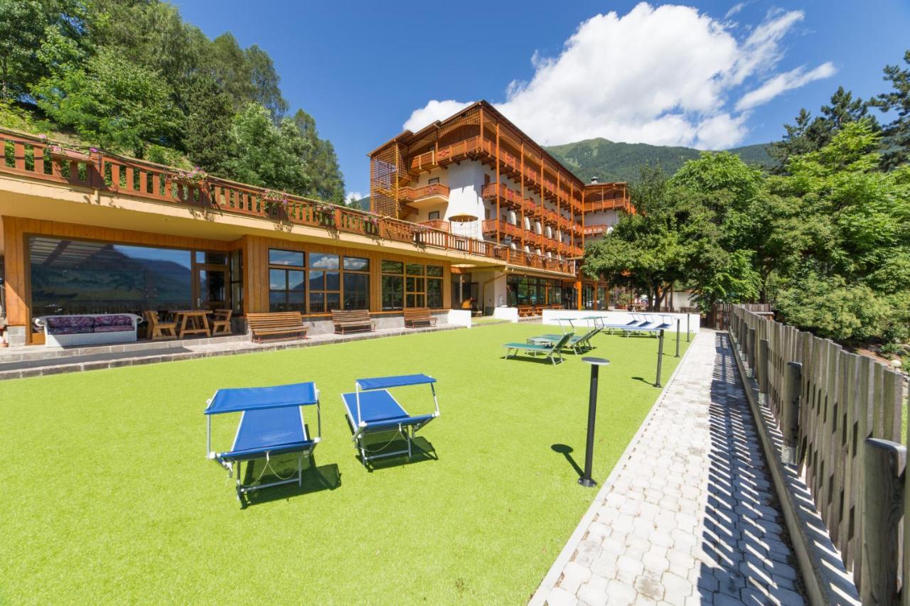 Hotel Sancamillo Dimaro Esterno foto