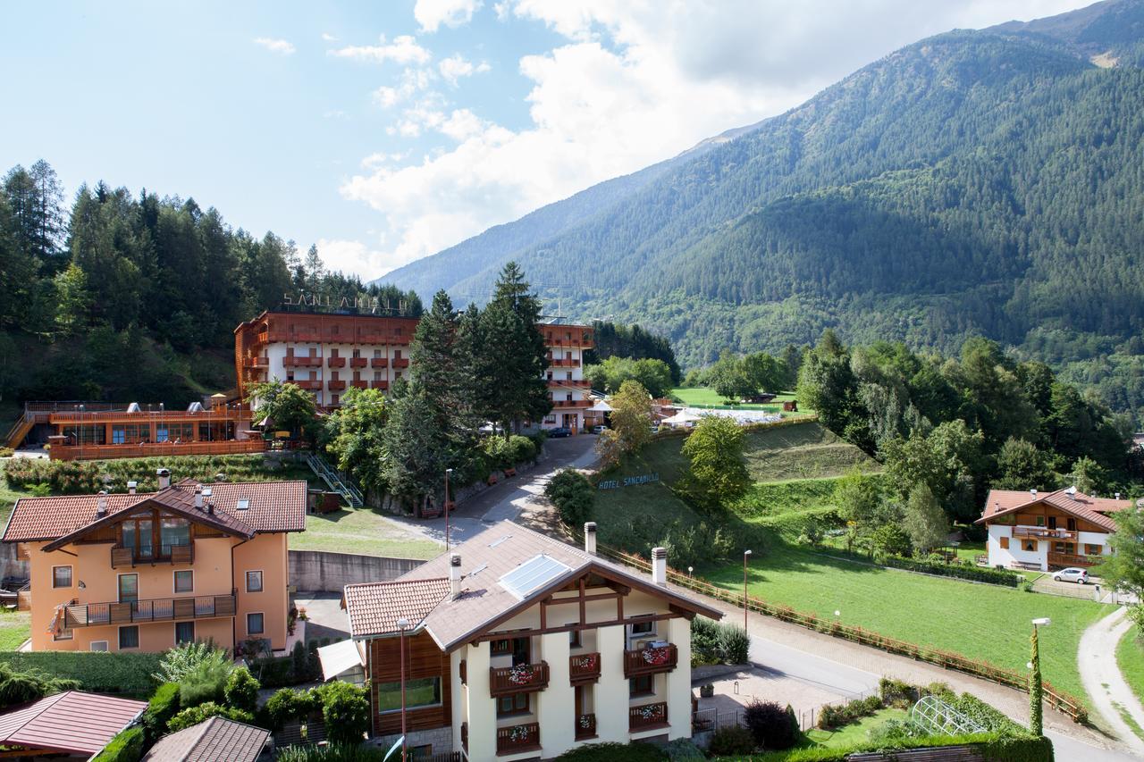 Hotel Sancamillo Dimaro Esterno foto